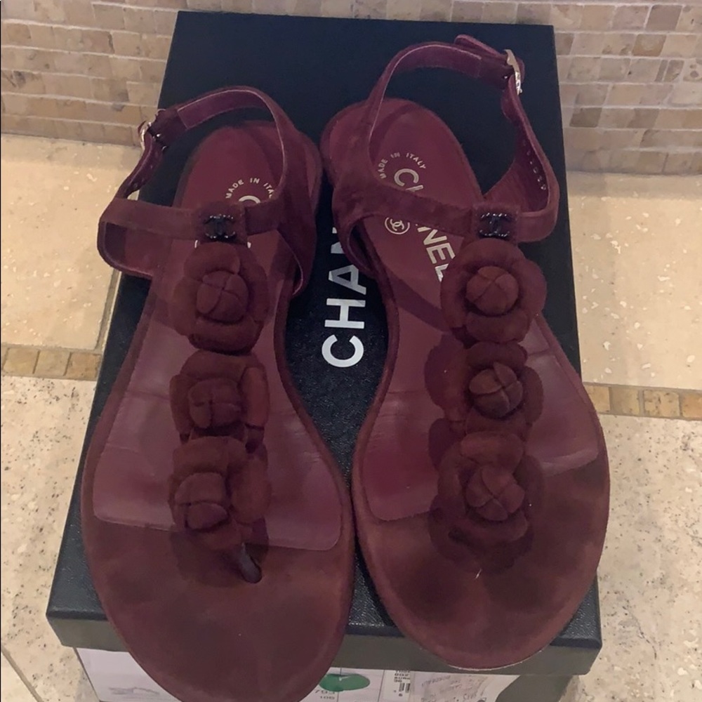 Chanel flower sandal